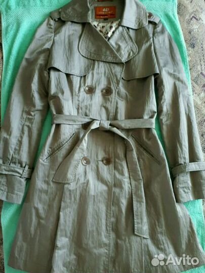 Плащ (продажа или обмен)