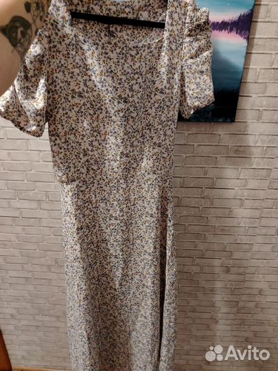 Платье 44