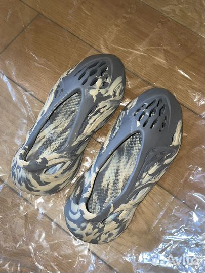 Adidas yeezy foam runner 38