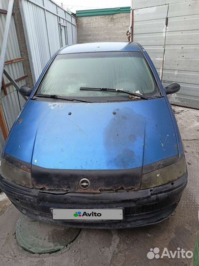 FIAT Punto 1.2 МТ, 2000, битый, 340 000 км