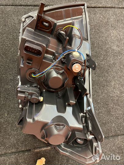 Фара передняя LADA vesta