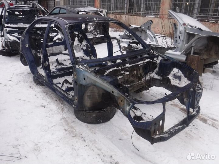 Четверть лонжерон передняя правая Rover 25 2000