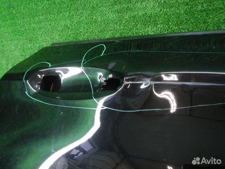 Дверь передняя правая Mercedes-Benz C-Class