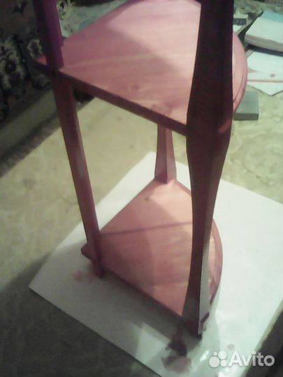 Угловая полка