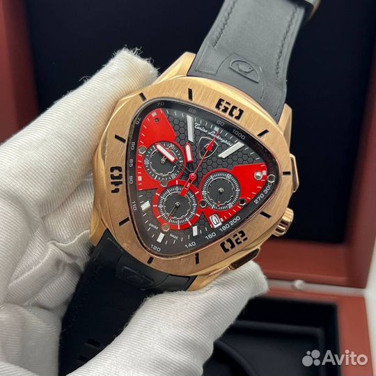 Часы Tonino Lamborghini