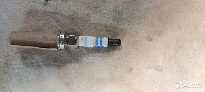 Свечи к-т 4шт Bosch Double Iridium VR8SII33X