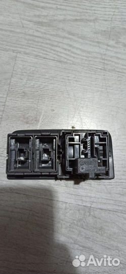 Кнопка корректировки фар Geely emgrand X7