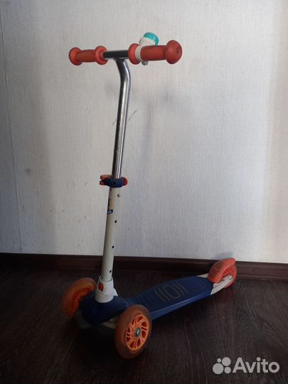 Трехколесный самокат oxelo