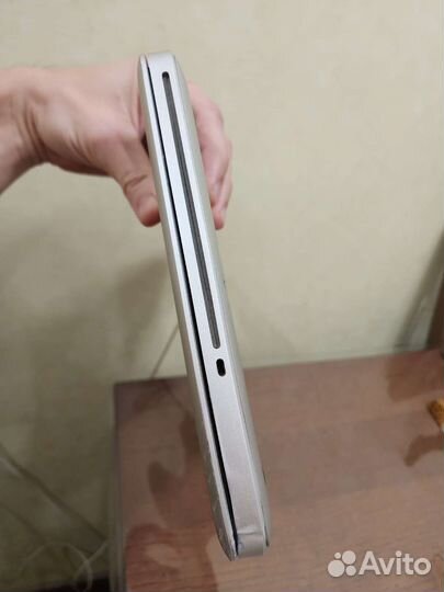 Macbook pro 13 2011, i5, 6G, ssd 256Gb