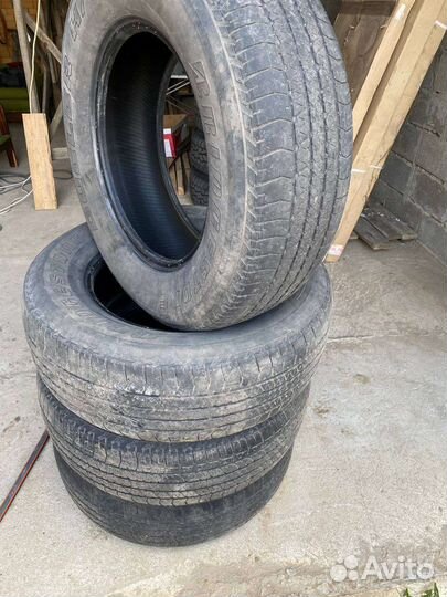 Bridgestone Dueler H/T 265/65 R17
