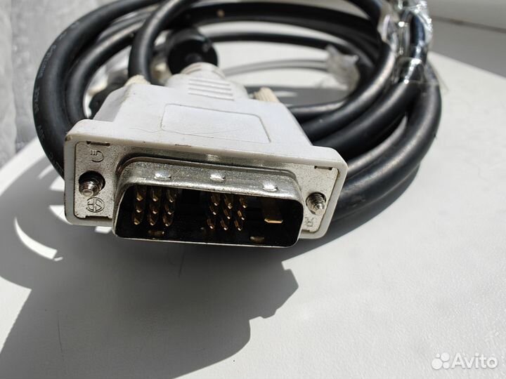 Кабель DVI