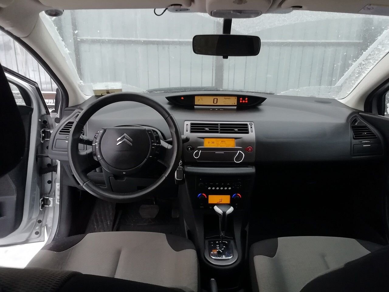 Citroen C4: фото владельца