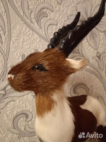 Фигурка коллекционная