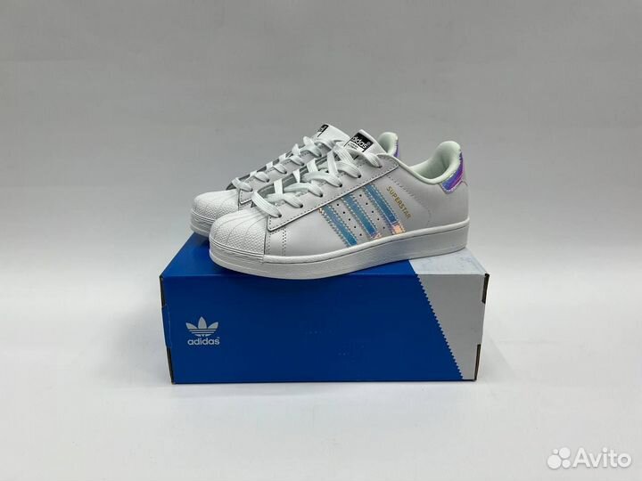 Кроссовки adidas superstar