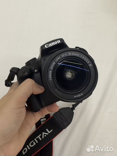 Canon EOS 1100d с обьективом
