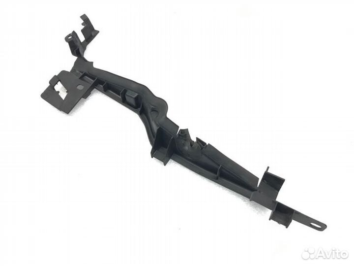 Накладка крыла левая Ford Mondeo седан 2.3 2010