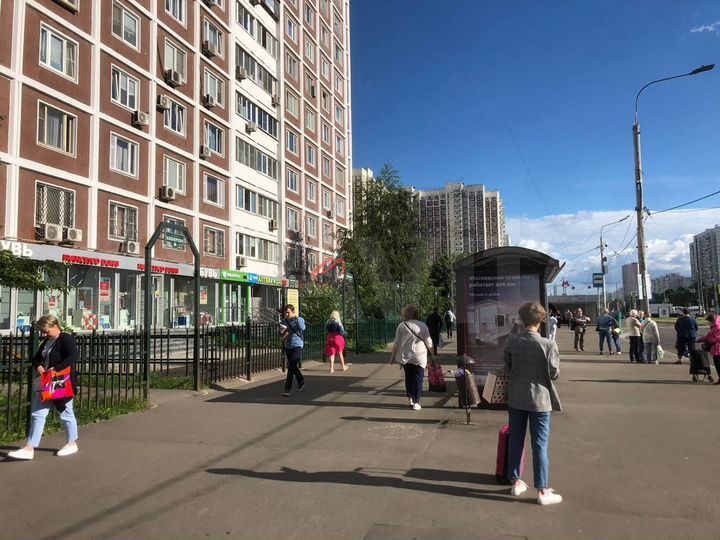 Продам торговое помещение, 61 м²