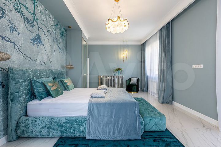 3-к. квартира, 120 м², 17/22 эт.