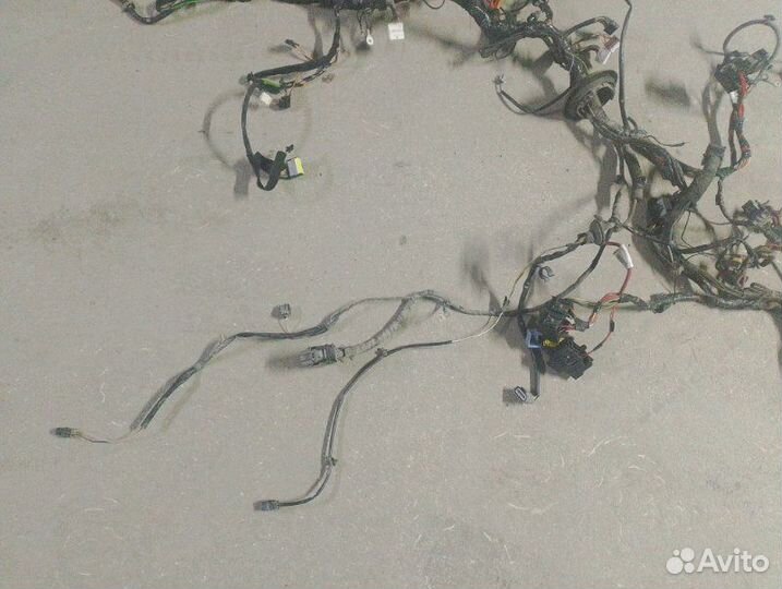 Проводка салона Renault Logan 1.6 2017
