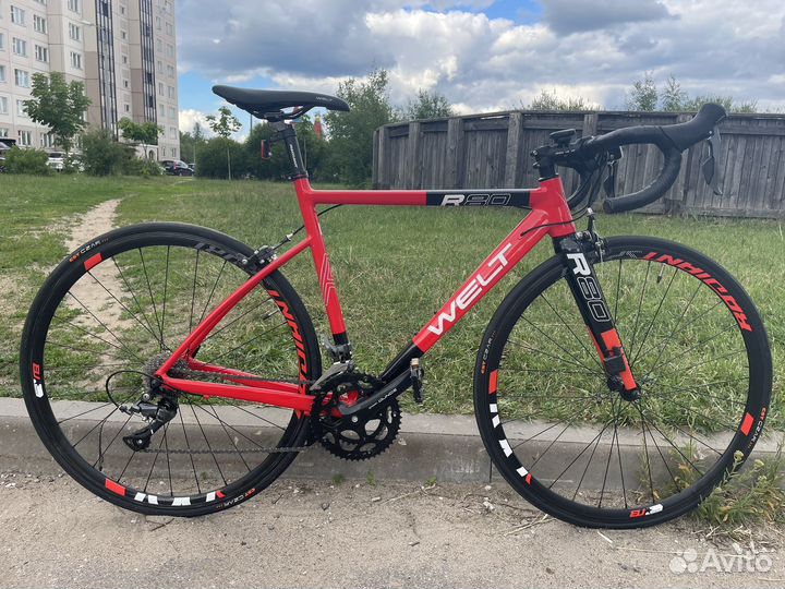 Шоссейный велосипед Welt R80