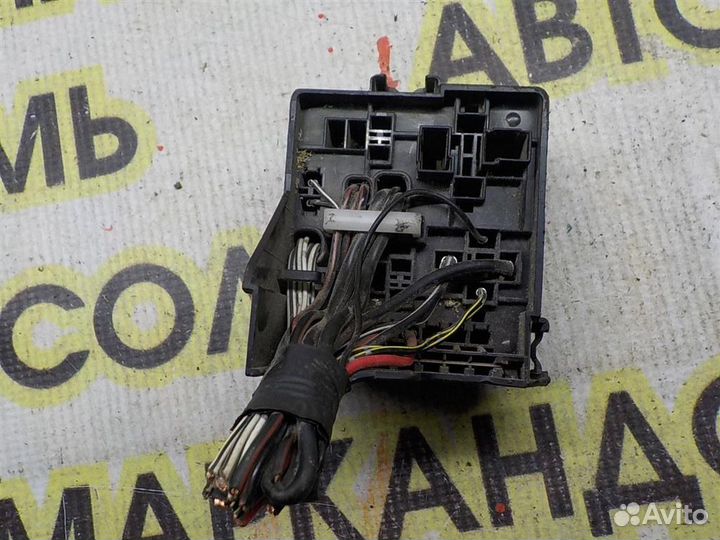 Блок предохранителей Toyota Camry XV30 2001-2006