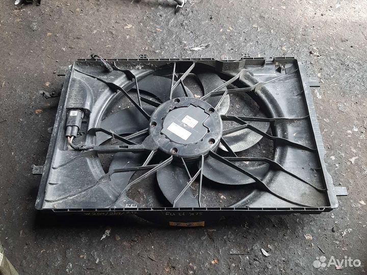 Вентилятор радиатора Мерседес W204 W207 W212