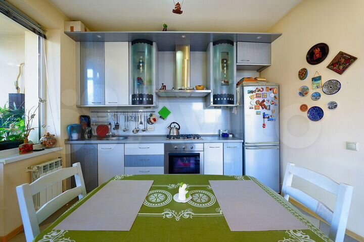 2-к. квартира, 65 м², 4/6 эт.