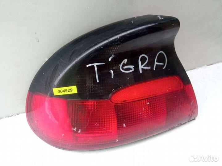 Фонарь задний левый Opel Tigra 1