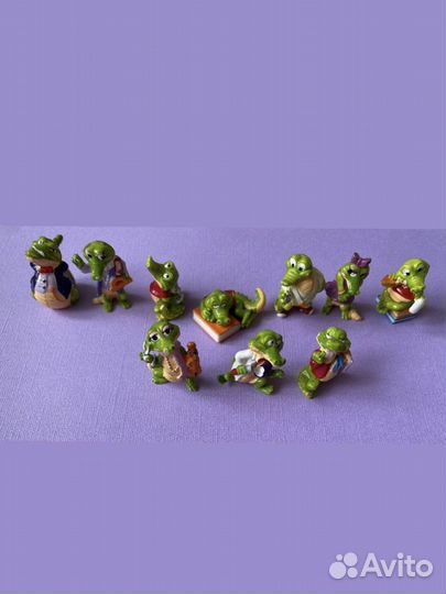 Киндер игрушки Крокодилы в школе