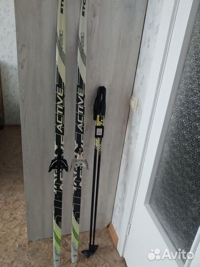 Лыжи беговые детские,150 см