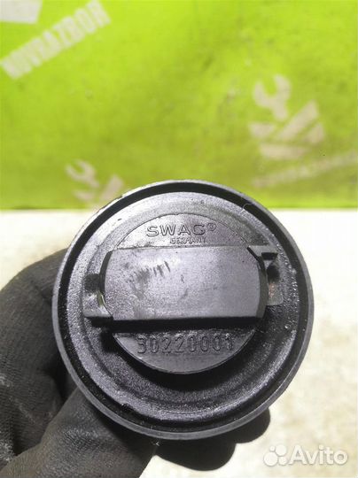 Крышка маслозаливной горловины Фольксваген Гольф