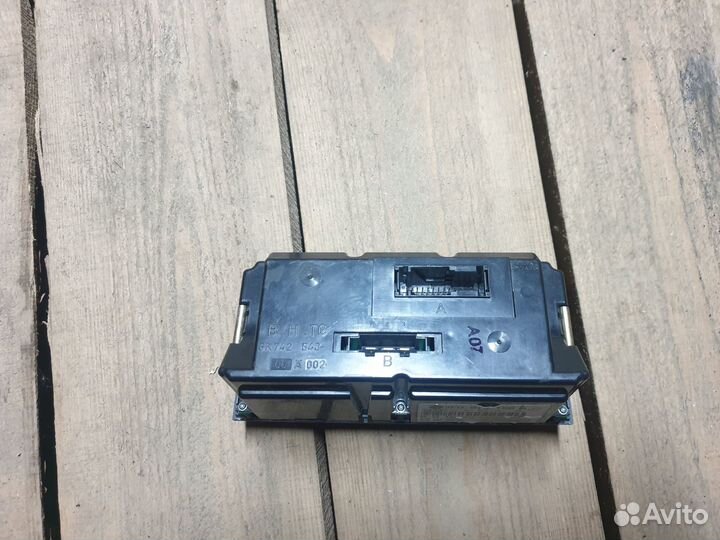 Блок управления климатом задний Audi A8 D3