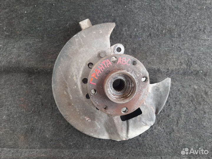 Поворотный кулак LADA Granta с ABS