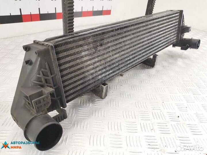 Интеркулер Renault Laguna 2 рест. 2007 8200292773