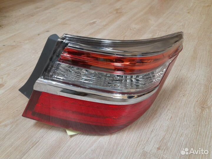 Фонарь задний правый Toyota Camry 55 2014-2017