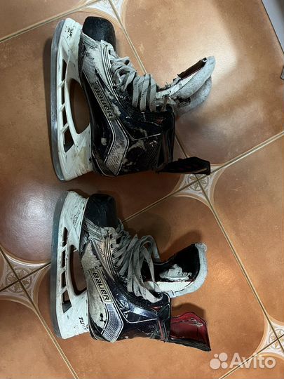 Коньки хоккейные bauer