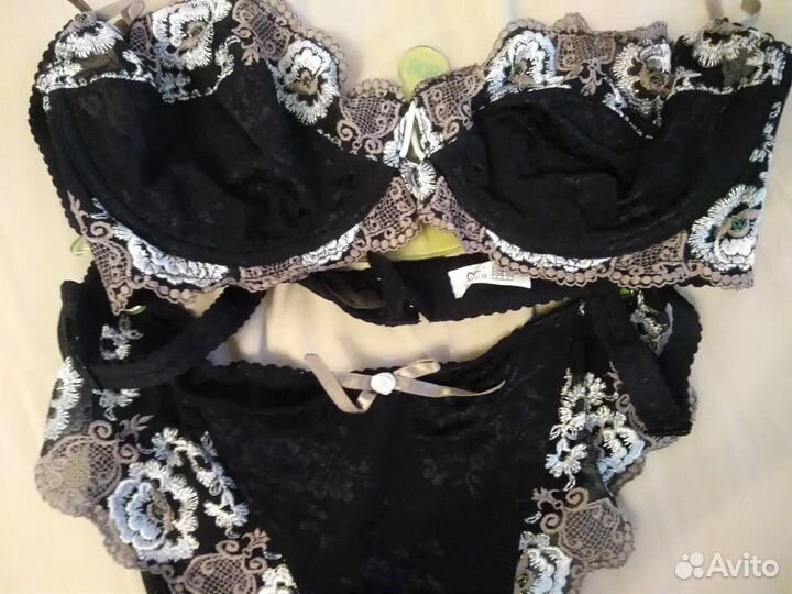 Комплект нижнего белья