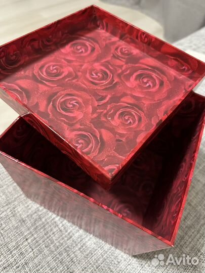 Коробка подарочная