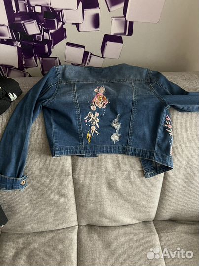 Джинсовая куртка для девочки