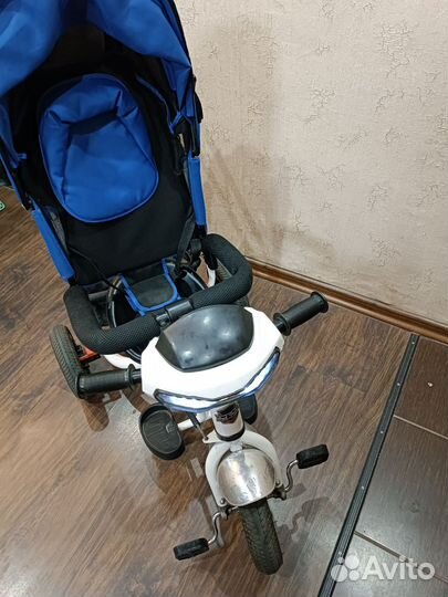 Детский велосипед трехколесный с ручкой