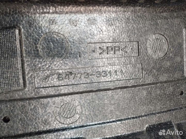 Накладка запасного колеса Camry 55 под инструменты