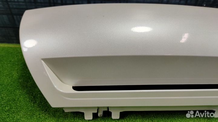 Декоративная накладка задняя правая Cadillac