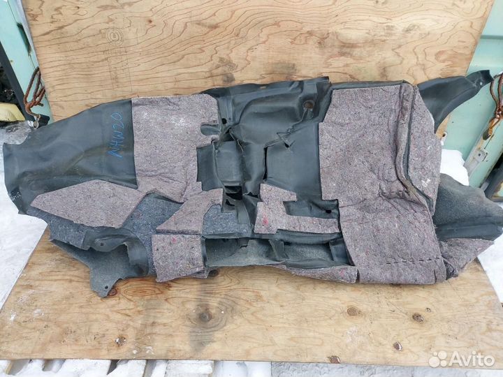 Ковер салонный Toyota Prius 2 NHW20 (2003 - 2011)