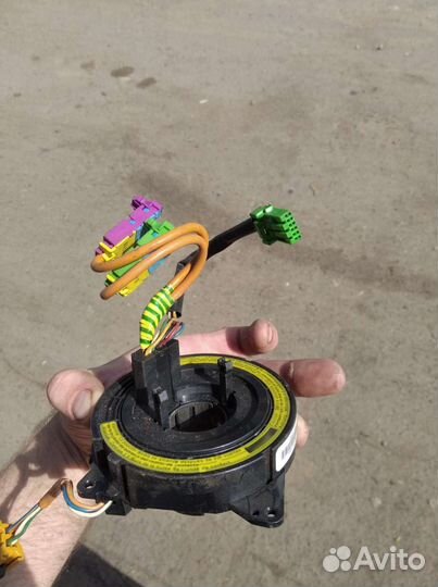 Шлейф подрулевой Volvo S60 1