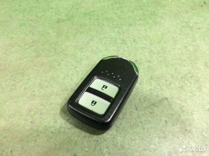 Ключ зажигания Honda Shuttle GP8 2016