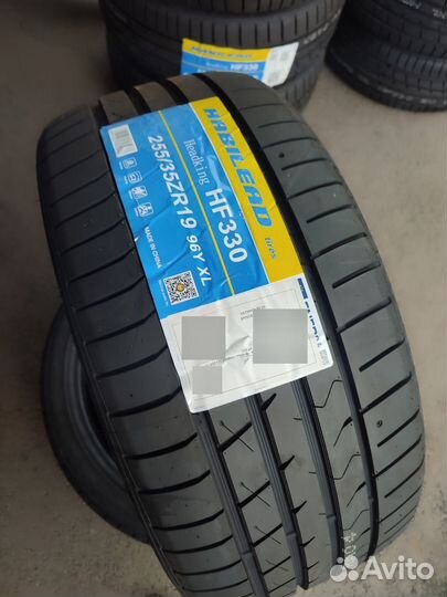 Habilead HF330 255/35 R19