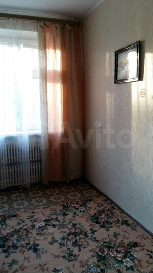 Комната 14 м² в 3-к., 2/9 эт.