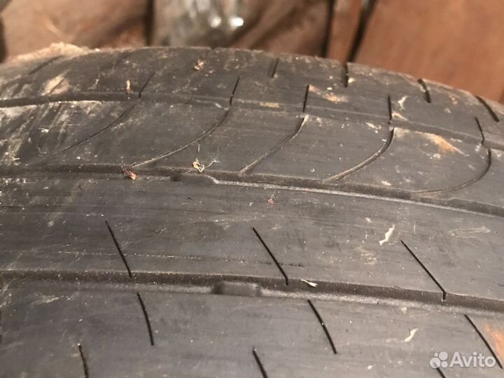 Bridgestone Dueler H/L 33A 235/55 R20