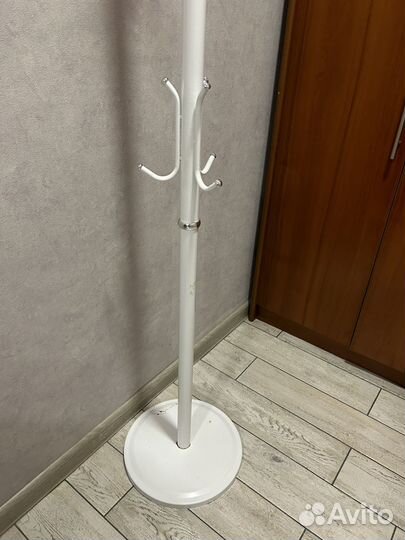 Вешалка напольная