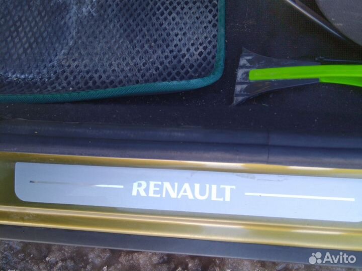 Renault Sandero Stepway 1.6 AT, 2017, 126 000 км